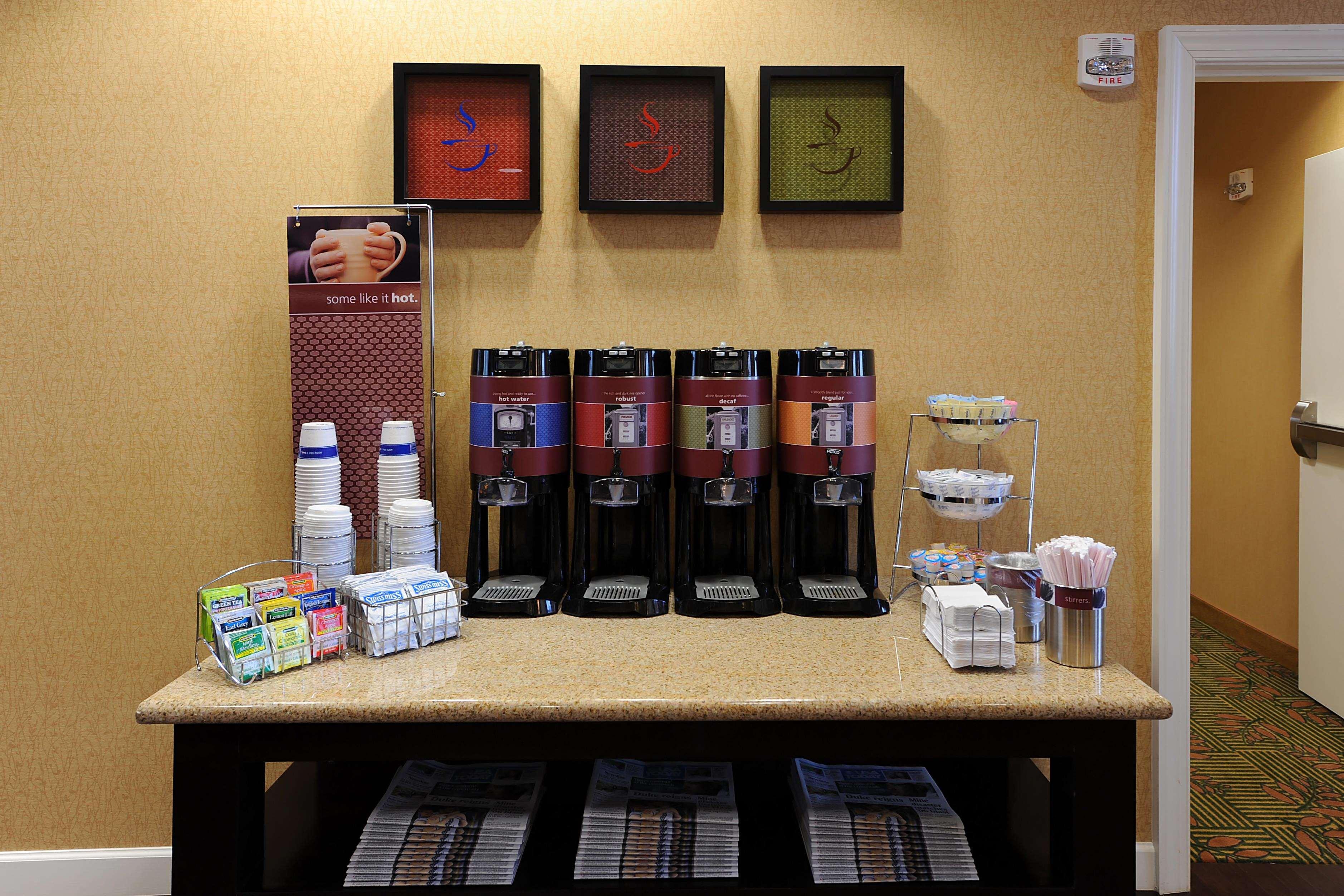 Hampton Inn & Suites Scottsboro Ristorante foto